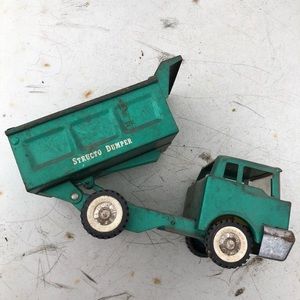 Vintage Structo Dumper Truck